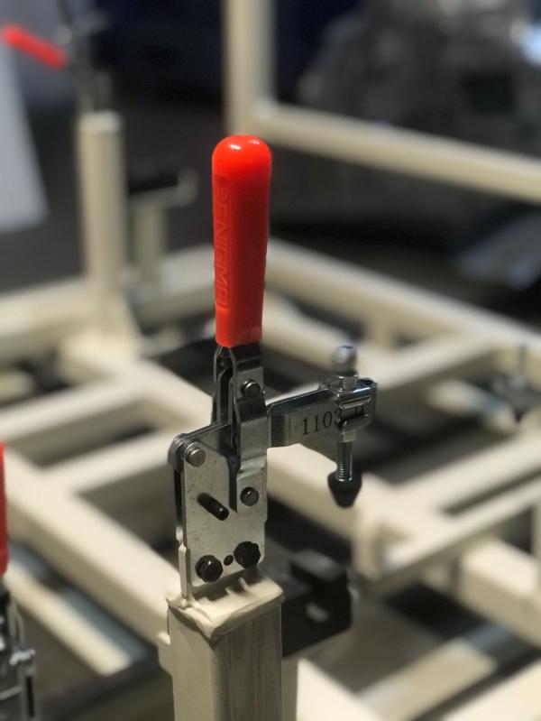 1103 D